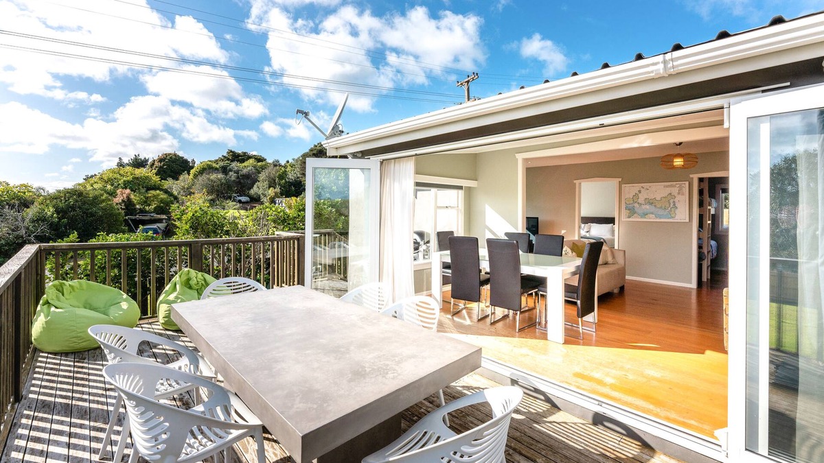 Onetangi House | Eden Escape Onetangi