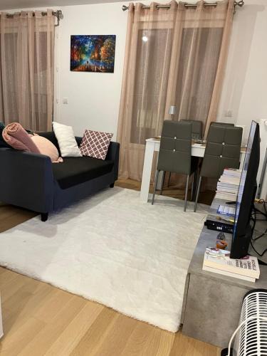 Chatenay-Malabry Apartment | Eden Garden - Paris à 30 min