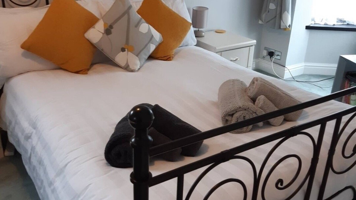 Whitland Apartment | Eden House Retreat self-catering accommodation