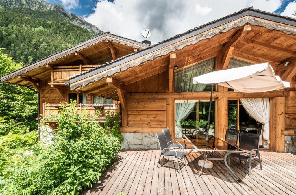 Chamonix-Mont-Blanc Ski Chalet | Eden Luxury Chalet Chamonix Gaillands