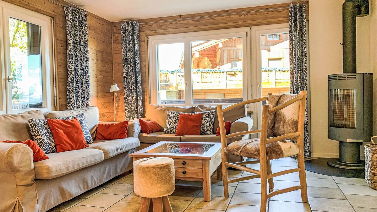 Saint-Pierre-de-Clages Apartment | Eden Roc 53 by Interhome