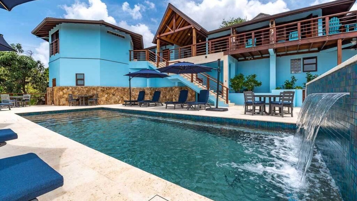 Purcell Villa | Eden Waters - Enjoy Privacy in Paradise in a Fabulous Vacation Villa
