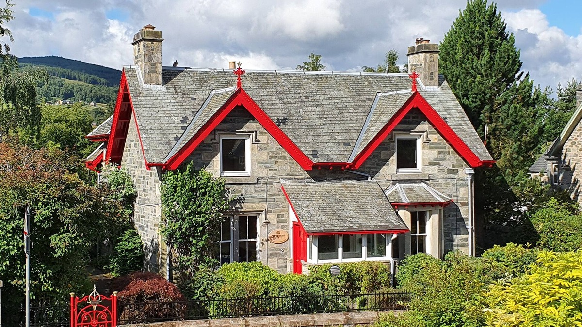 Aberfeldy Cottage | Edengrove