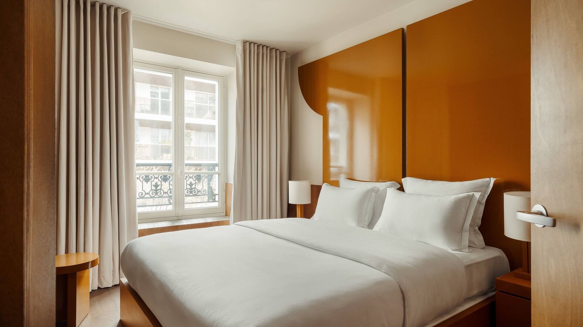 Porte-Saint-Martin Apartment | Edgar Suites Bouchardon