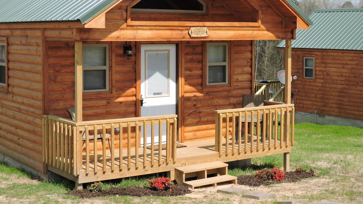Bismarck Cabin | Edgewood Cabin One (2820) by DeGray Lake State Park