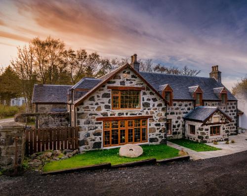 Greshornish Hotel | Edinbane Lodge