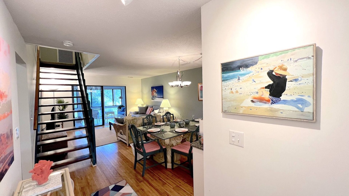 Edisto Island Condo | Edisto Beach Peach!—beautiful renovated condo on golf course & close to beaches
