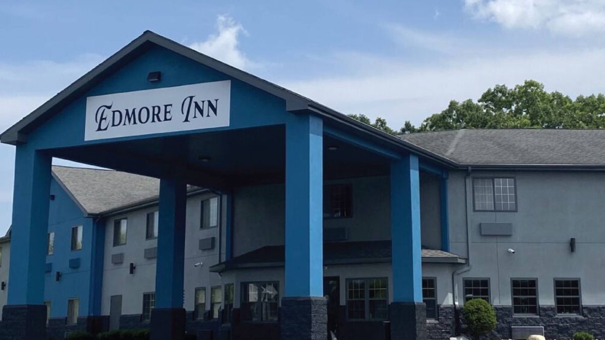 Edmore Hotel | Edmore Inn