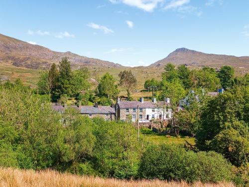 Rhyd Ddu House | Edward Terrace Cottage