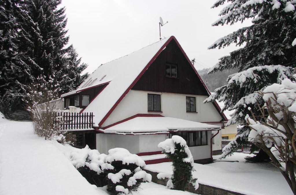 Svoboda nad Upou House | Edy Dum