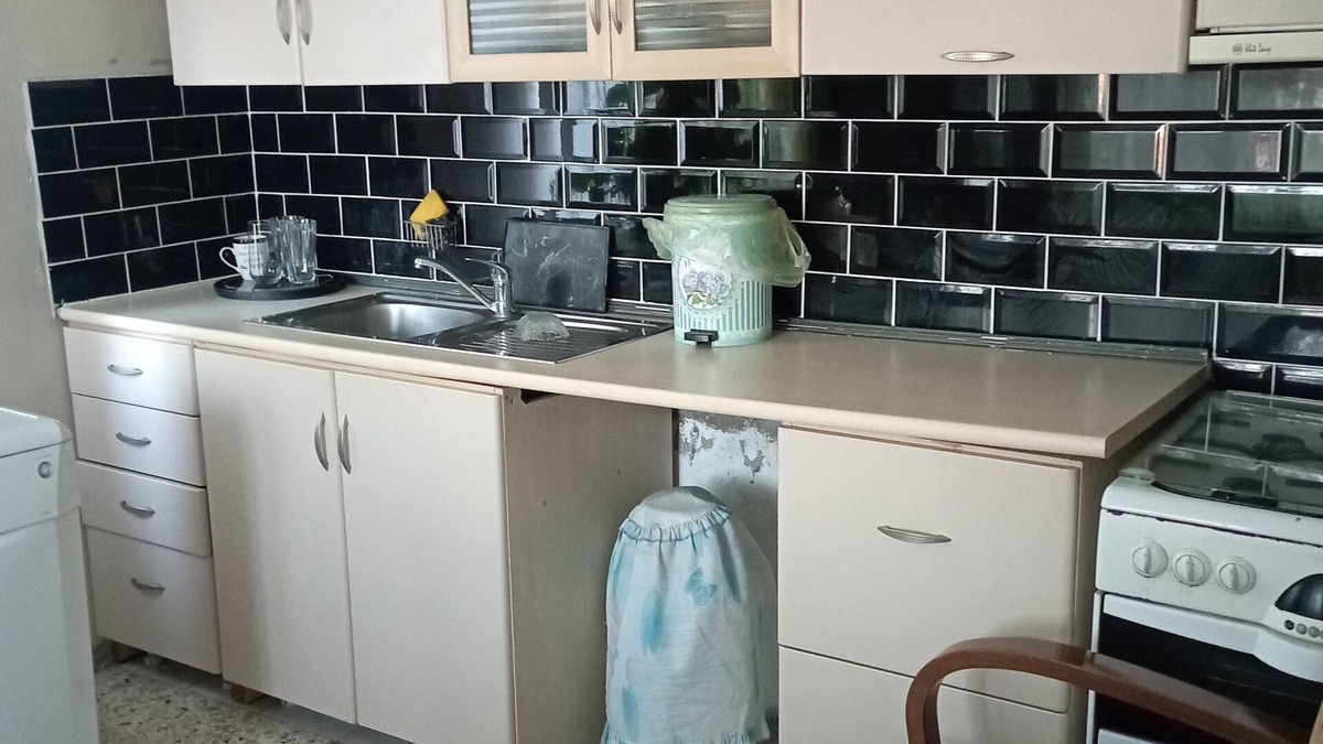 Ayvalik Other | Ege Denizine 1.5 km Köy. Sarımsaklı Plajına araçla 10 dakika. Ayvalık'a yakın.
