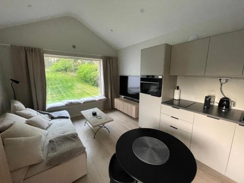 Enebyberg Villa | Eget hus anno 2024 Danderyd, 15min till STHLM city