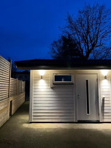 Vikingstad Apartment | Eget hus i Linköping västra