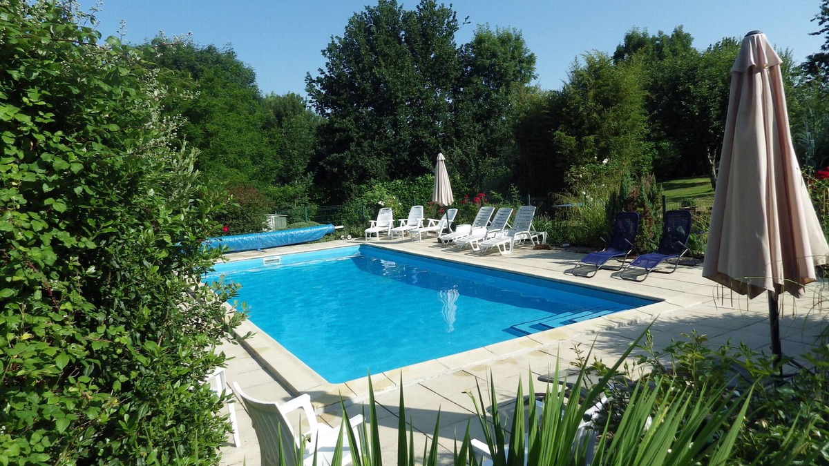 Vouvant Villa | Eglantine (3 bedrooms - sleeps 8)