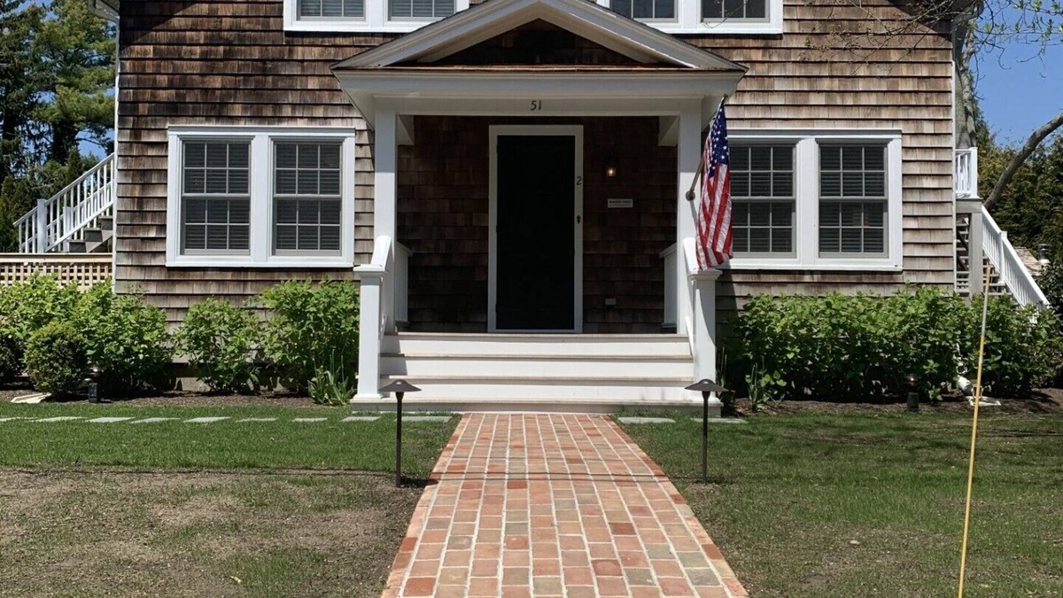 Village of East Hampton Apartment | EH Village 2BR Apt Walk to Beach, Shops, & Restaurants!