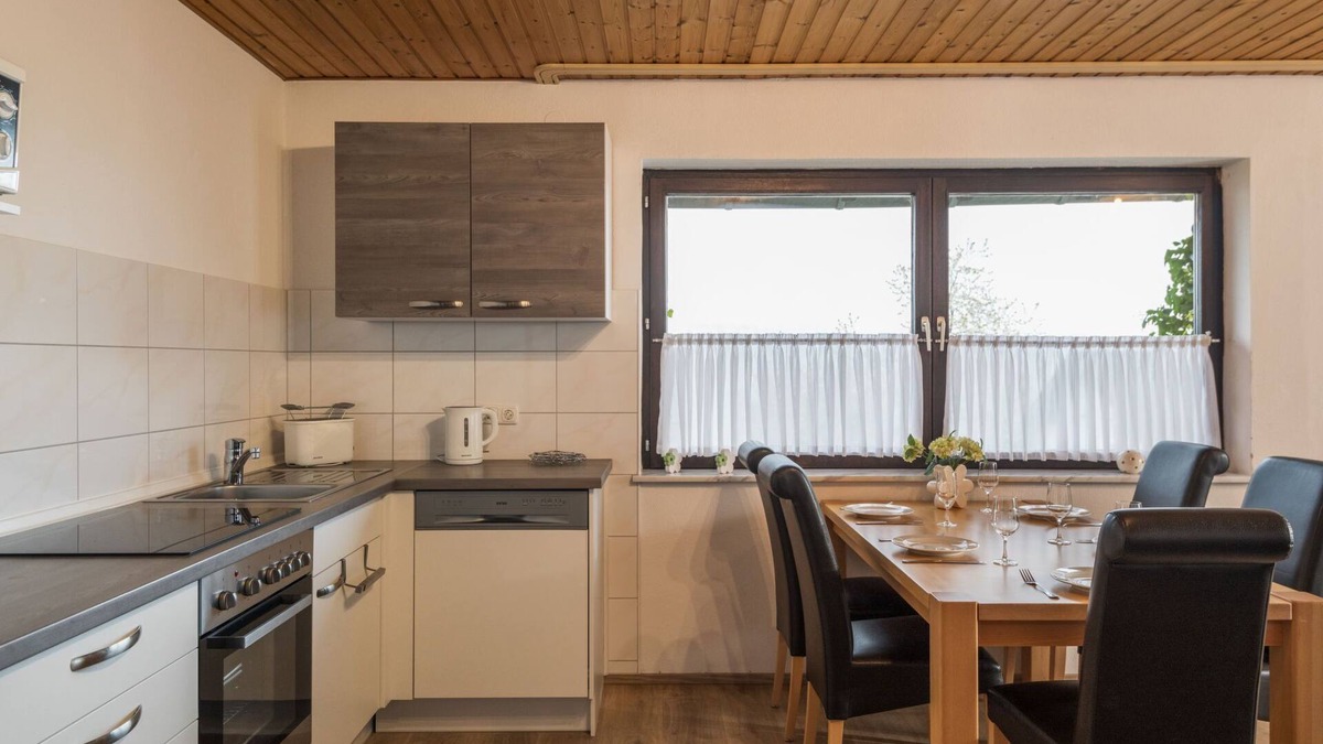 Immerath Apartment | Eifelnatur (Haus 2) by Interhome