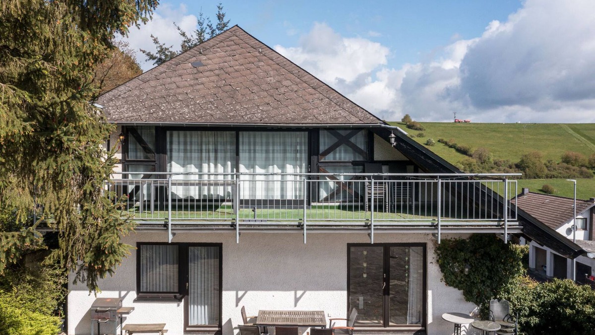 Immerath House | Eifelnatur (Haus 2) by Interhome