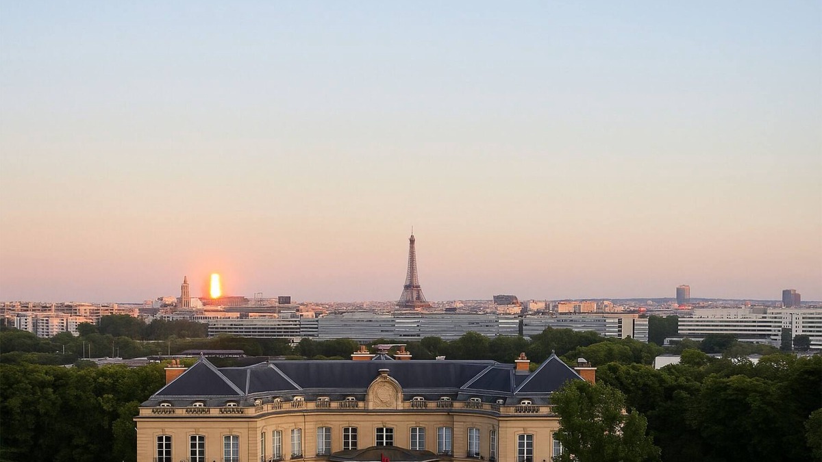 Epinay-sur-Seine Condo | Eiffel Tower View - Entire Apartment
