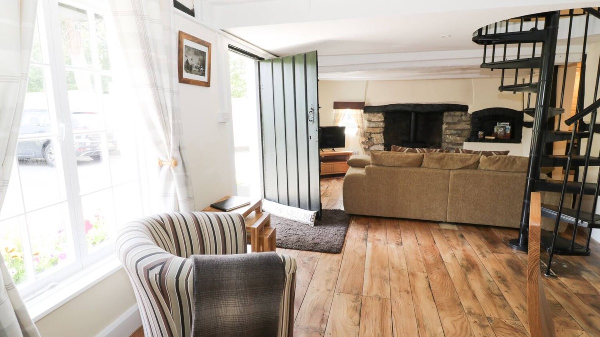 Hereford Cottage | EIGHTLANDS, romantic, luxury holiday cottage in Hereford