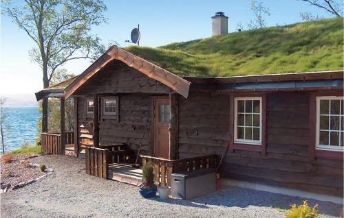 Strandvik House | Eikhaugen Gjestegard