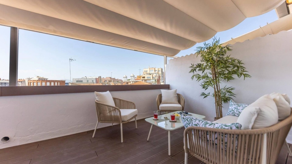 el Mercadal Apartment | Eiximenis - Holiday Apartment Rental in Girona | Bravissimo