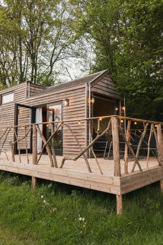 Sautour House | Ekko tiny house et sauna extérieur