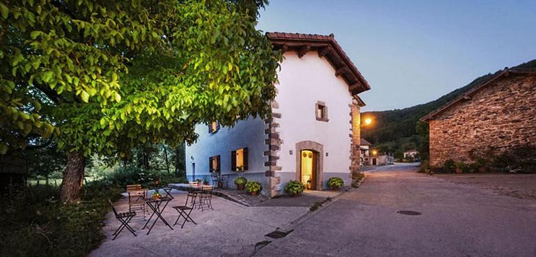Esnoz House | Ekolanda
