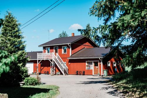 Rusko Hotel | Elämysmajoitus Olipa Kerran