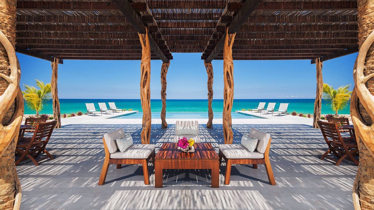 El Cardonal Resort | El Cardonal 4 bedrooms 4 1/2 baths,sleeps 10 Oceanfront, Concierge and Staff