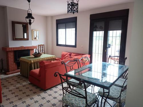 Hinojales House | El Corralon de Severo