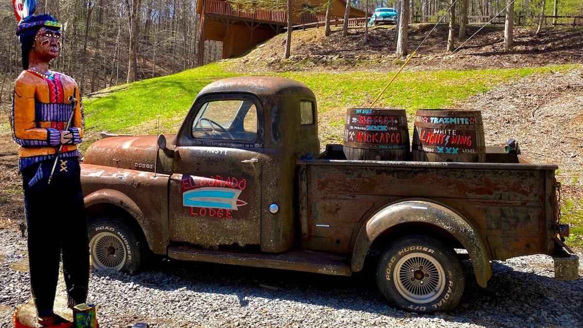 East Ellijay House | El Dorado Lodge, Not Just A Cabin, But A Unique and AUTHENTIC Mountain Retreat!