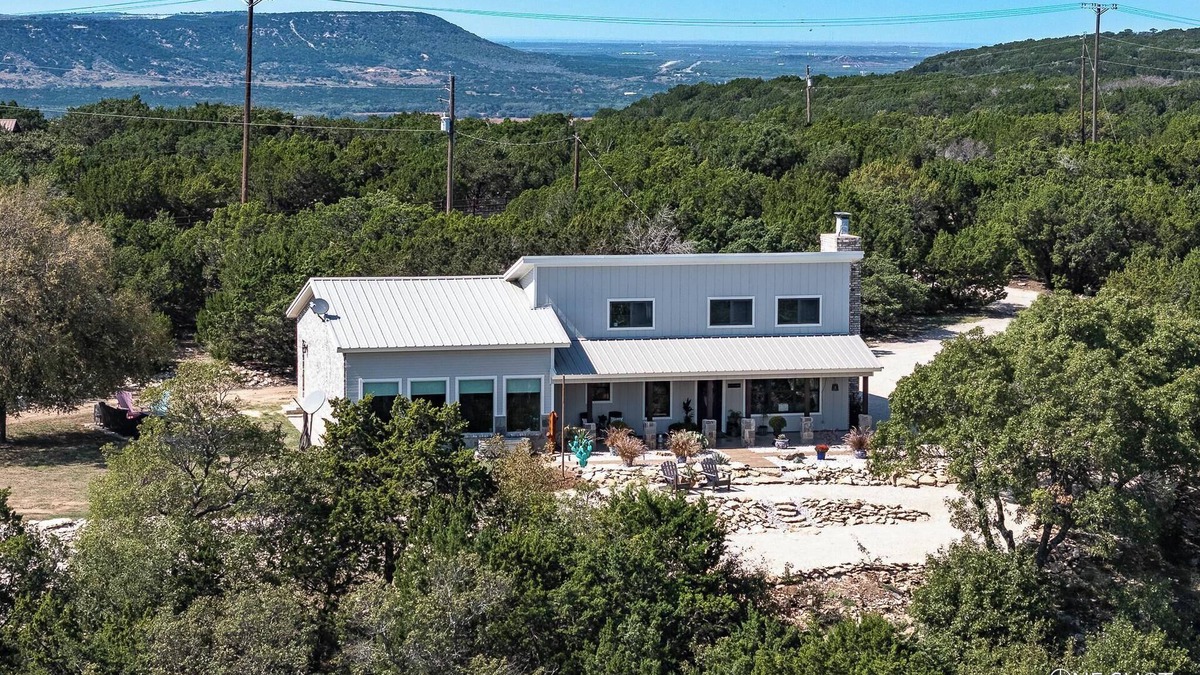 Buffalo Gap House | El Escondido! An Enchanting Family Adventure