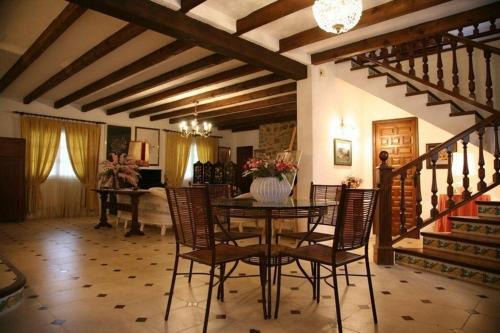 Cardenete Villa | El Estudio
