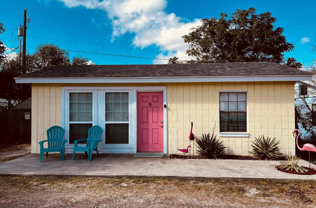 Fulton House | El Flamingo - Sun Harbor Cottage #5