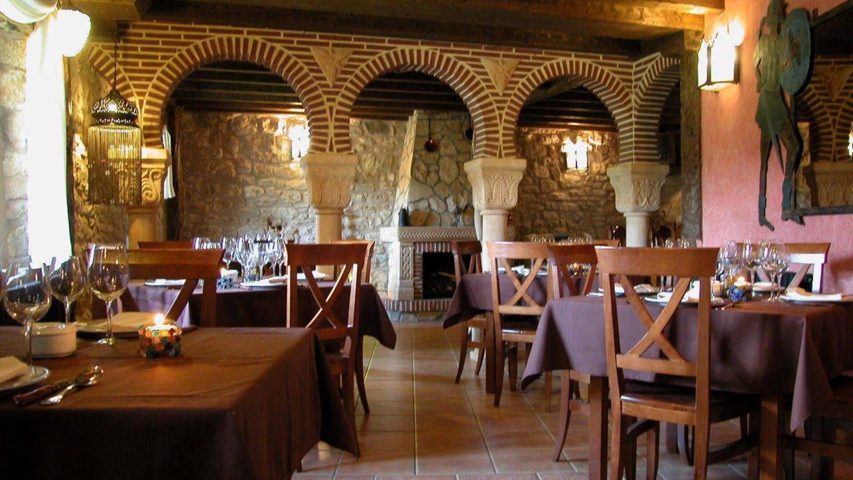 Calatanazor Hotel | El Mirador de Almanzor