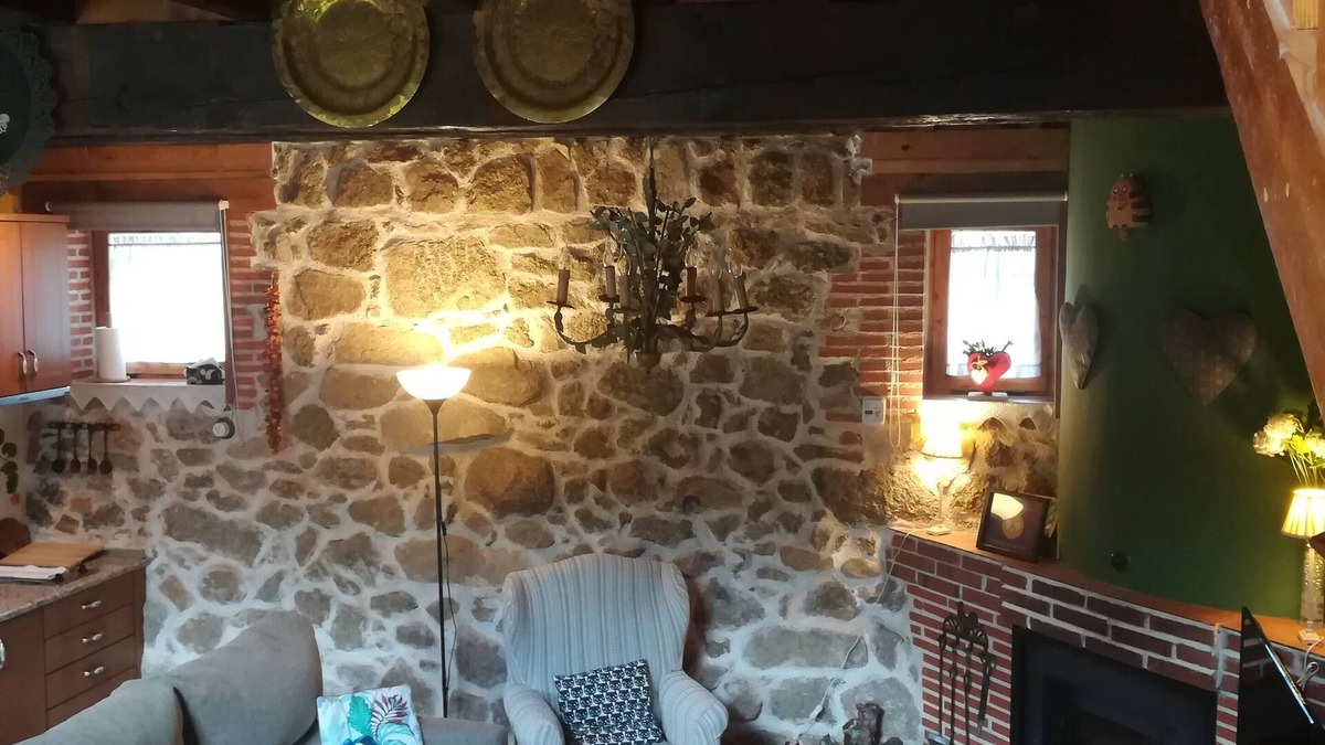 Bonilla de la Sierra House | El Mirador del Gato, rustic loft with spectacular views