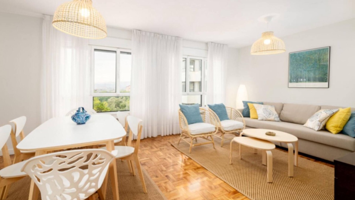Gijon-Este Apartment | El Muro 22 Luxury in 1st line of beach