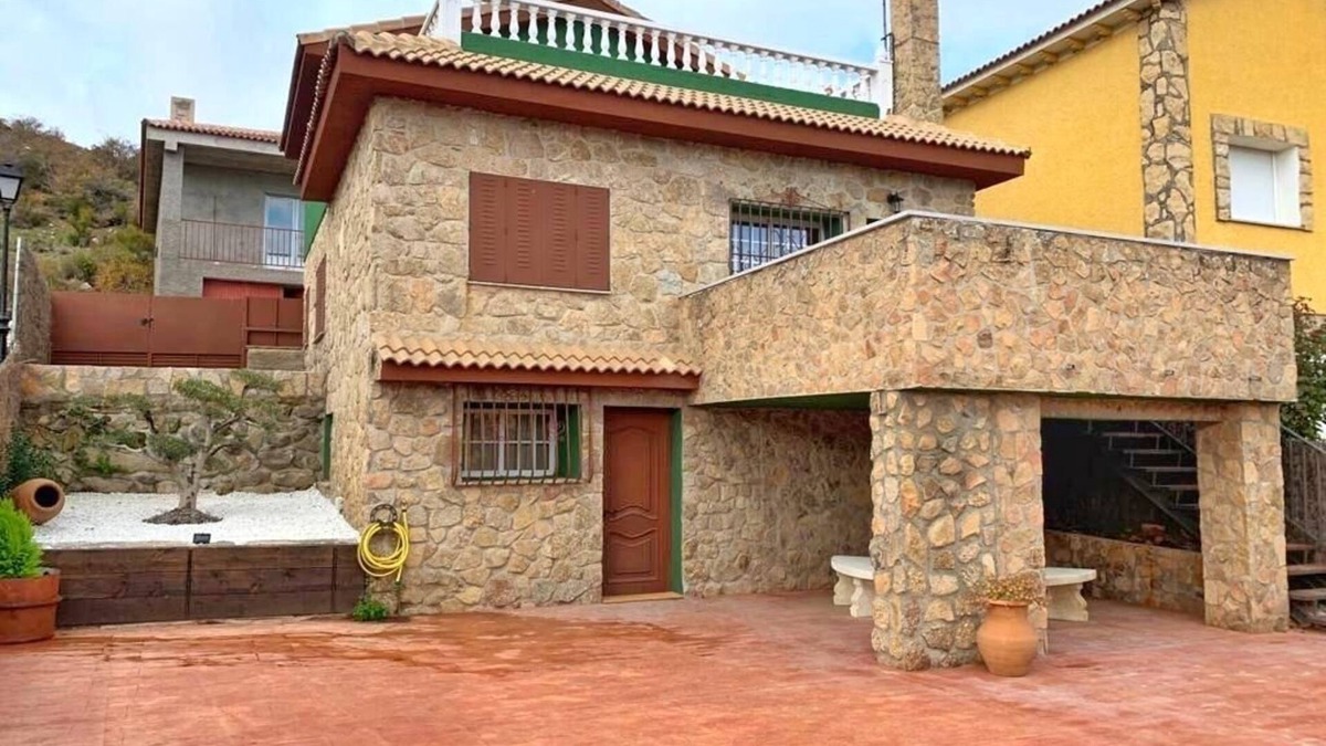 Las Herreras House | El olival cottage