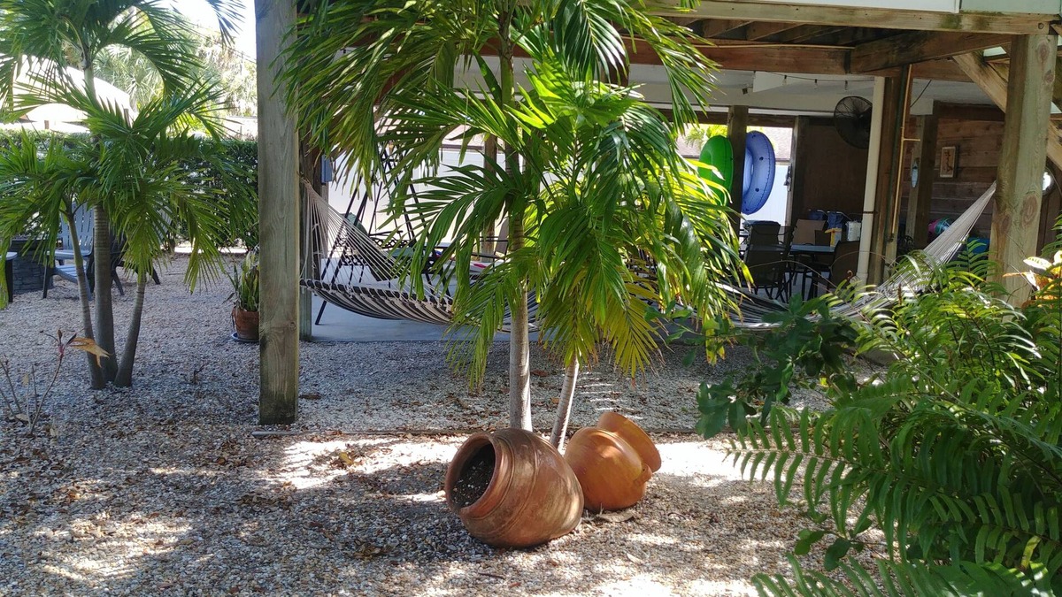 Indian Rocks Beach Apartment | El Palmar Cottages Unit II