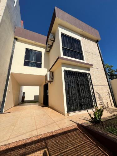 Encarnacion Apartment | El Paraiso