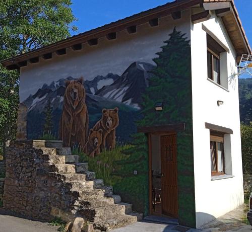 Alava House | El Payarin tu casa en Asturias puerta de Somiedo
