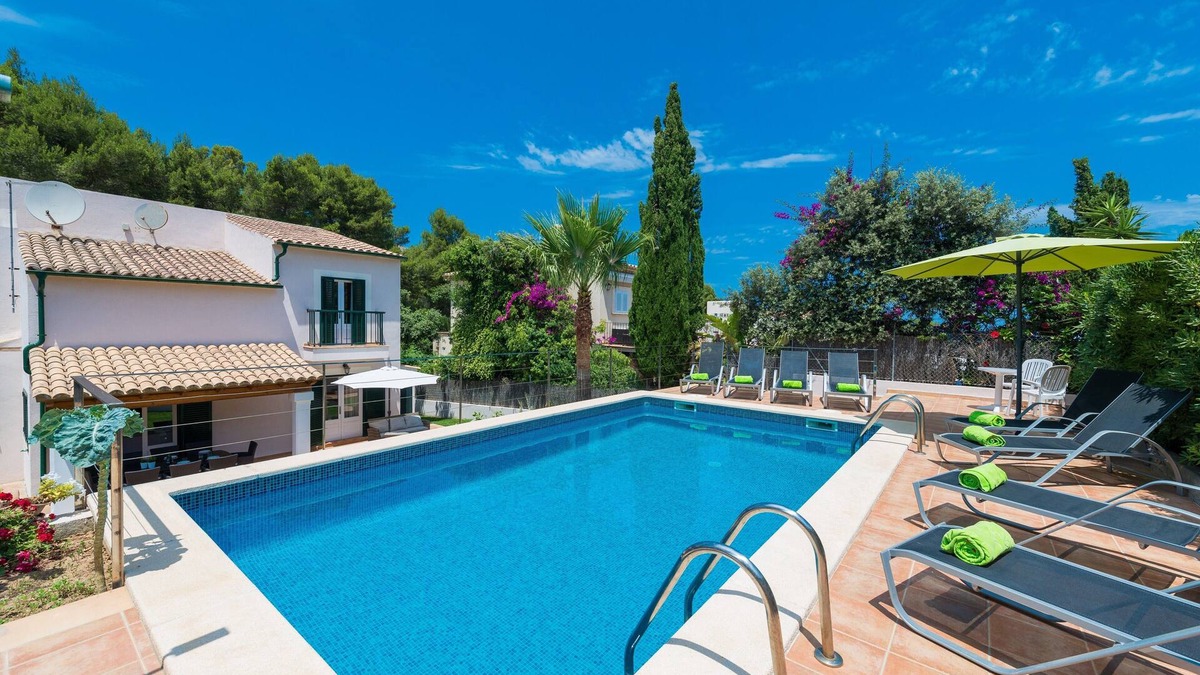 Cala San Vicente Villa | EL PINAR - Villa with private pool in Cala Sant Vicenç. Free WiFi