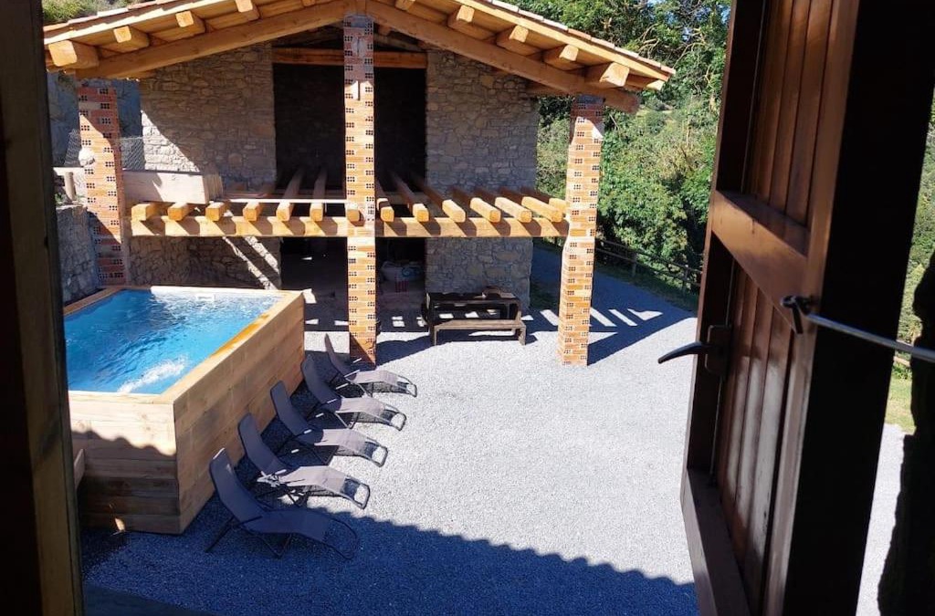 Santa Maria de Besora House | El ROURE