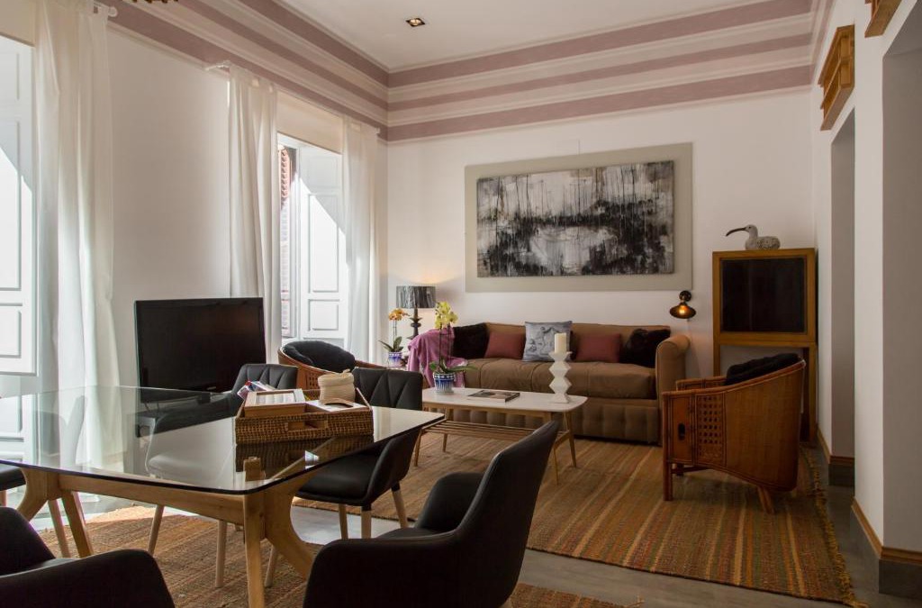 Sol Apartment | El sitio de Adrian