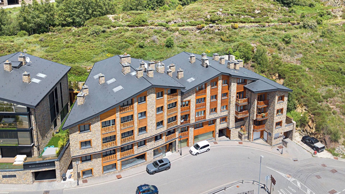 Meritxell Apartment | El Tarter Family Mountain Rental