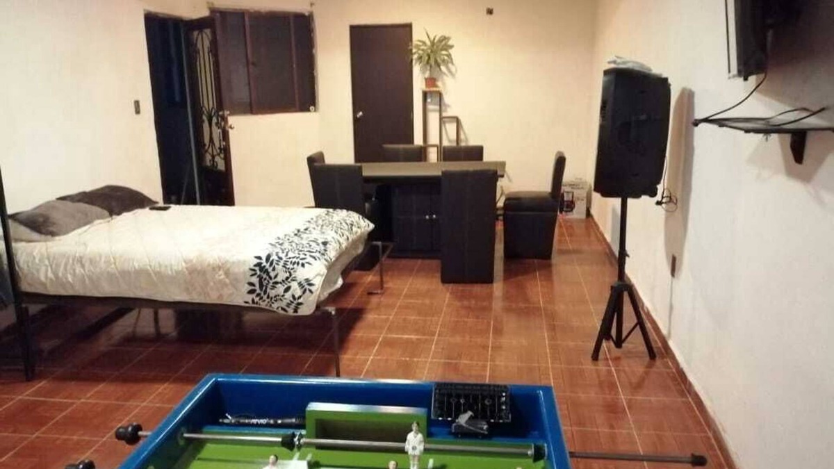 Teotihuacan Centro Apartment | El Teotihuacano is 1.5 km away. From the archaeological zone