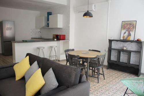 Santpedor Apartment | El Terrer 1834 Apartament