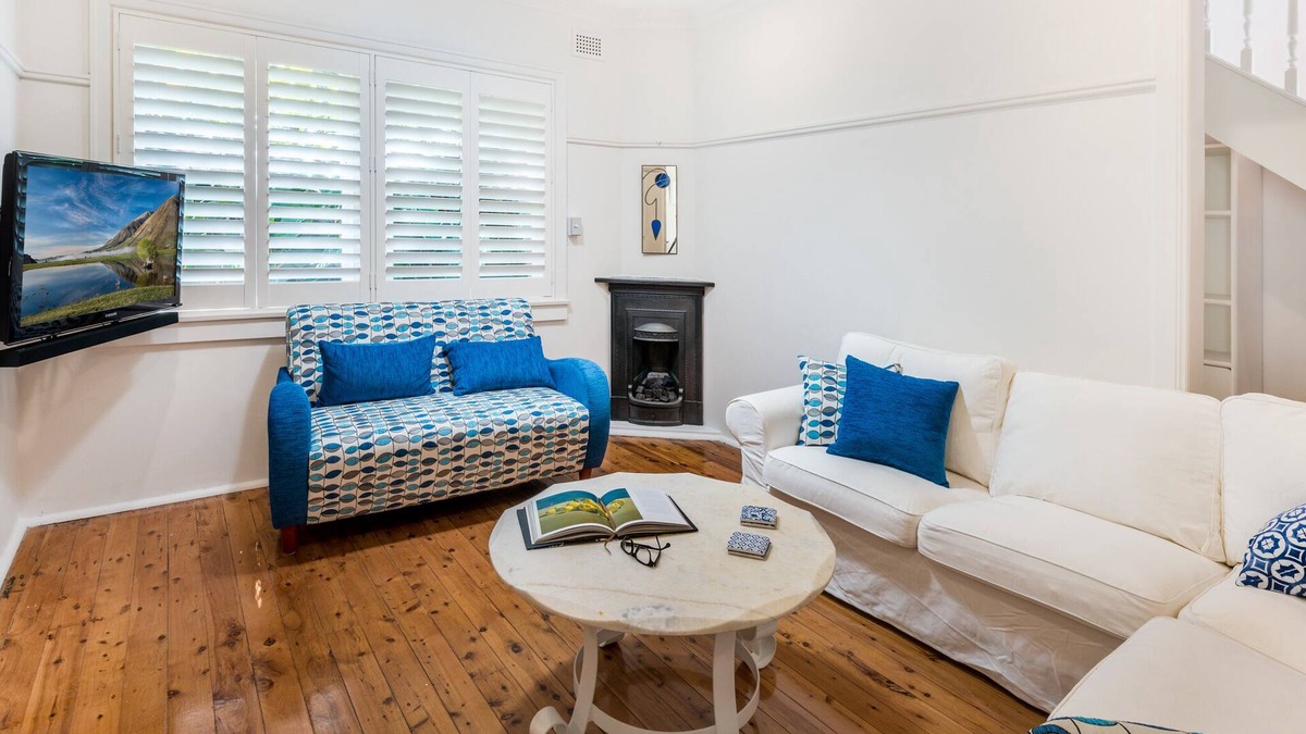 Vaucluse House | Elanora House In Prestigious Vaucluse