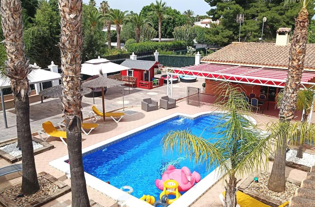 Elche House | Elche Alicante ideal familias Piscina Barbacoa