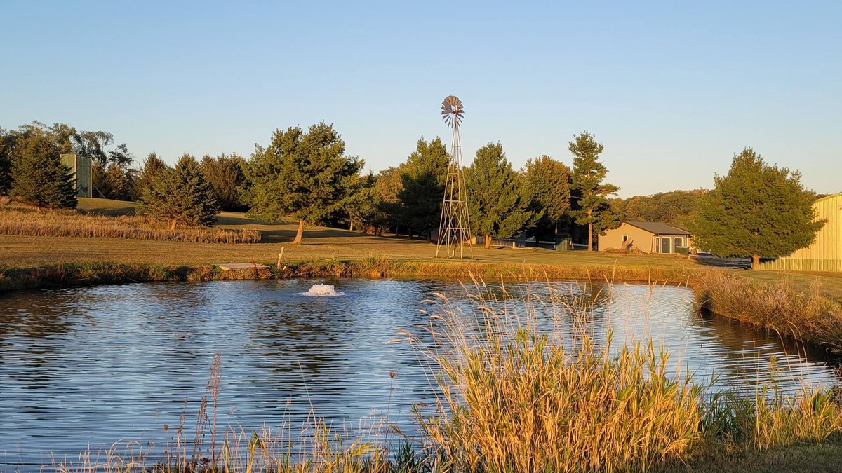 Eldora House | Eldora getaway! Charming 3-bedroom house on an acreage with WiFi, AC/heating.